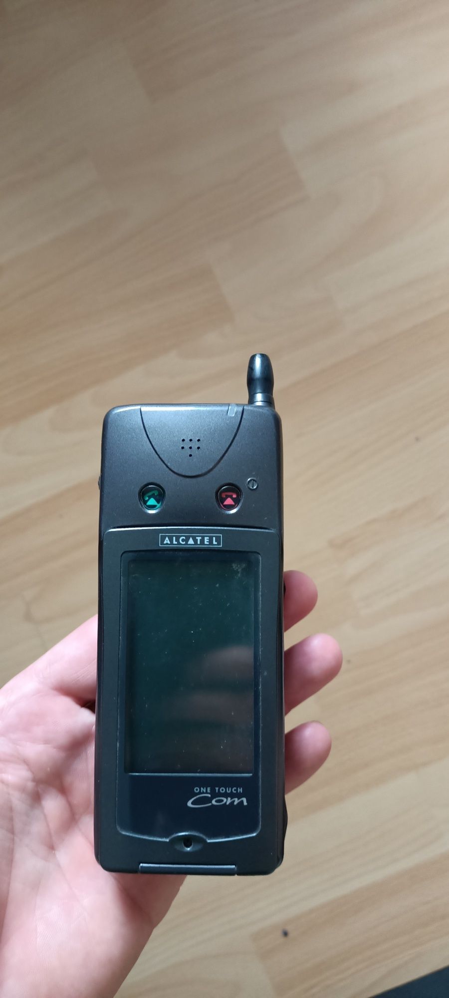 Alcatel HD3 z 1997 zabytek