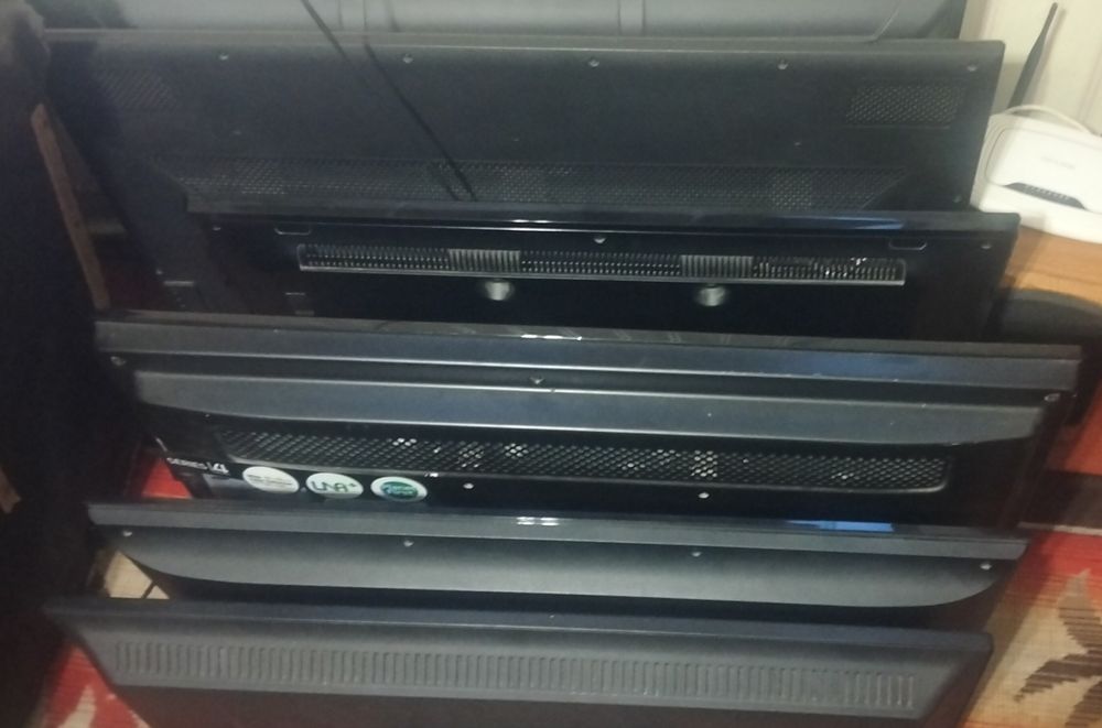 Телевізори поврежден єкран