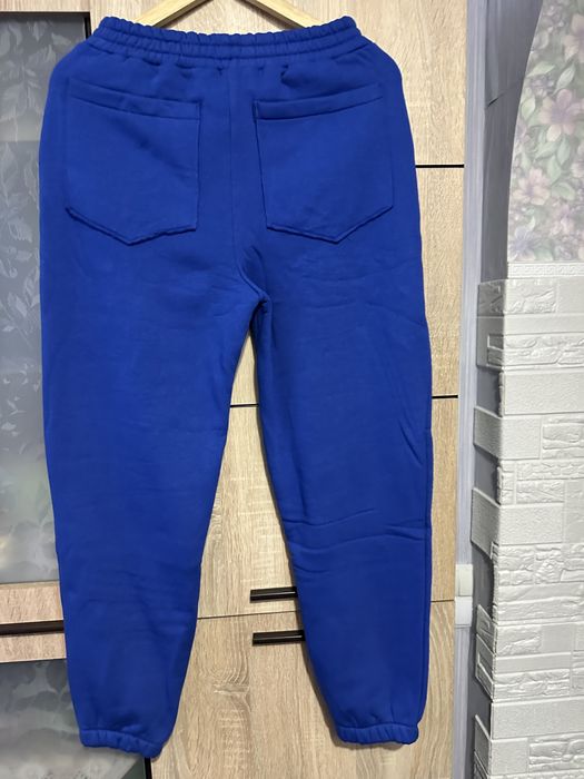 Шикарный костюм трёхнитка на флисе, р.46-48