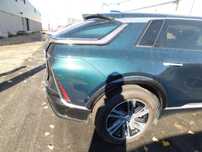 Четверть задня , чверть , дверка Cadillac Lyriq