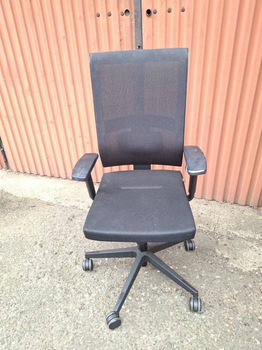 Fotel biurowy krzesło biurowe regulowane