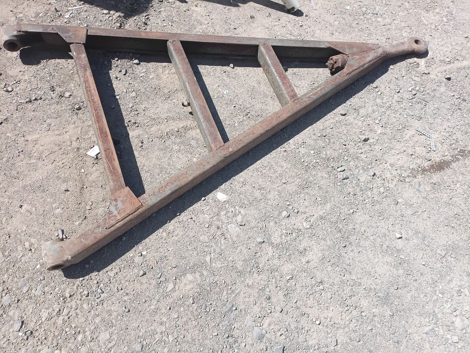 Zaczep do przyczepy  b.ładny