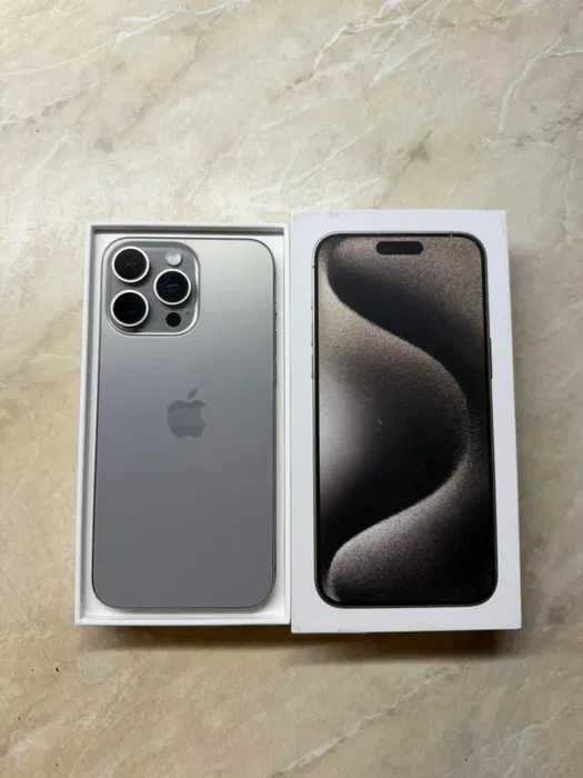 15 Айфон Про Макс 256 гб