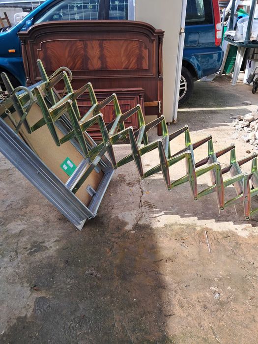 Escada de sótão nova