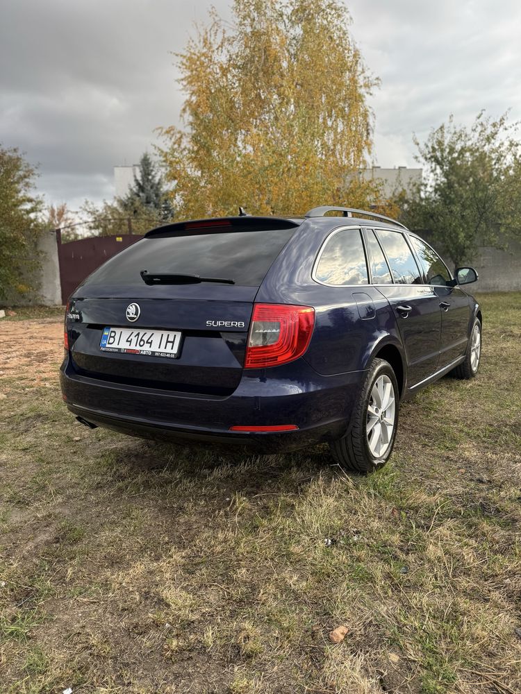 Продам Skoda superb 2014