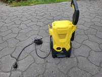 Myjka ciśnieniowa KARCHER K 3 Car Home z pojemnikiem na płyn kółka