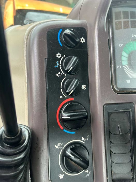 Renault Ares 630 RZ. 130к.с.