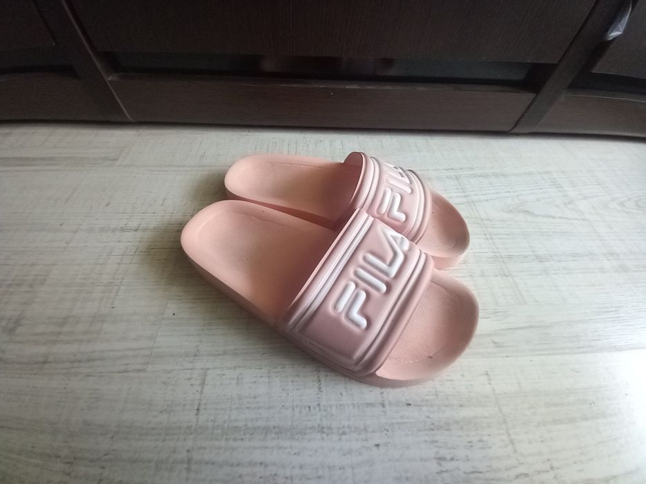 Klapki dziewczęce Fila rozm.32