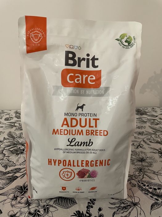 Karma Brit Care Adult Medium Breed NOWA