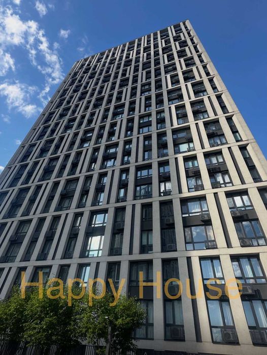 Без% Продаж 3-кімнатної видової квартири в ЖК «Славутич» — 100 м²