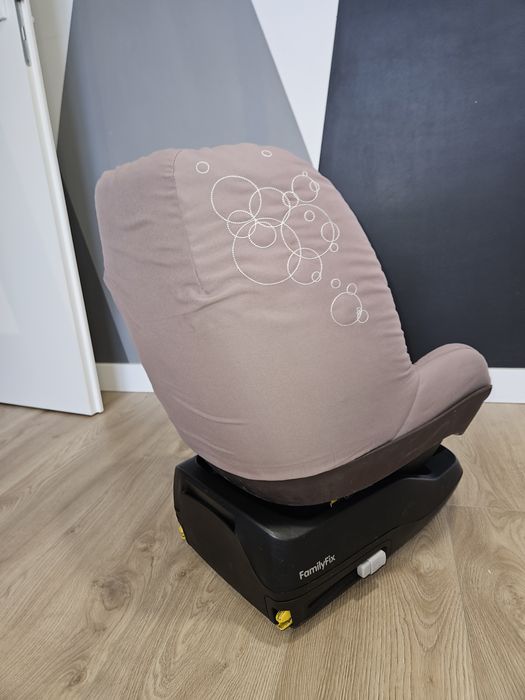 Fotelik Maxi Cosi Pearl z bazą FamilyFix 9-18kg