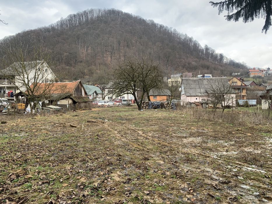 Продається земельна ділянка під будівництво в с.Шаян