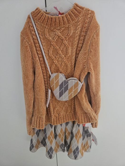 Nowy zestaw 3-częściowy dla dziewczynki r.110