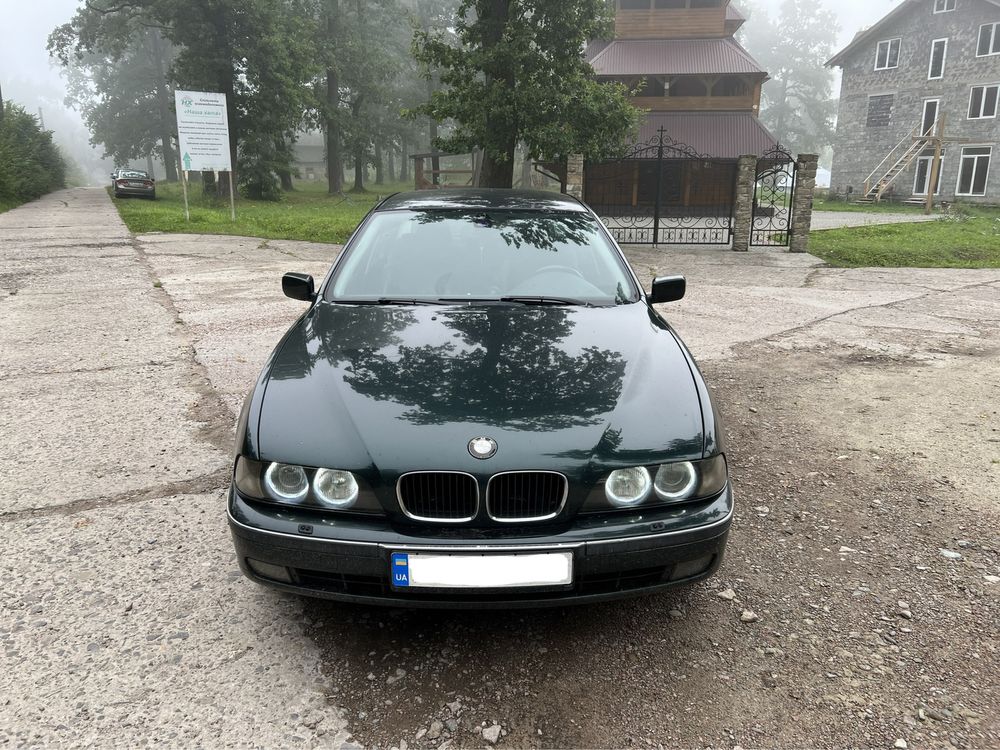 BMW е39 / 523i