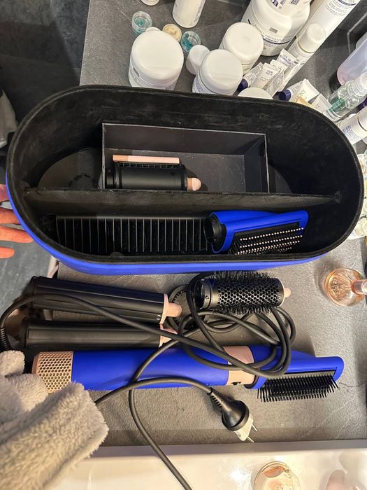 Стайлер Dyson