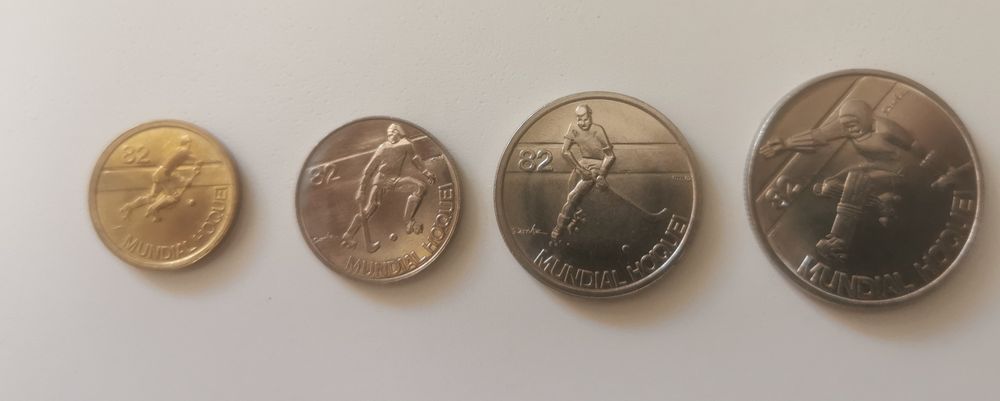 Moedas de coleção comemurativas mundial hóquei 1982