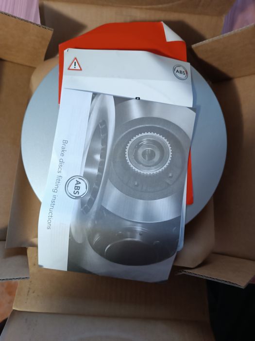 "Диск гальмівни задній Audi, Seat, Skoda, VW A3, Leon, Octavia, Bora 1