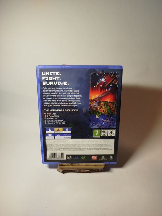 Jogo PS4 Minecraft Dungeons Hero edition