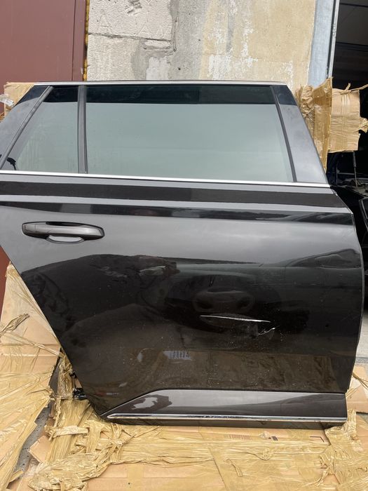 Skoda superb III 3 kombi dzrwi prawy tyl