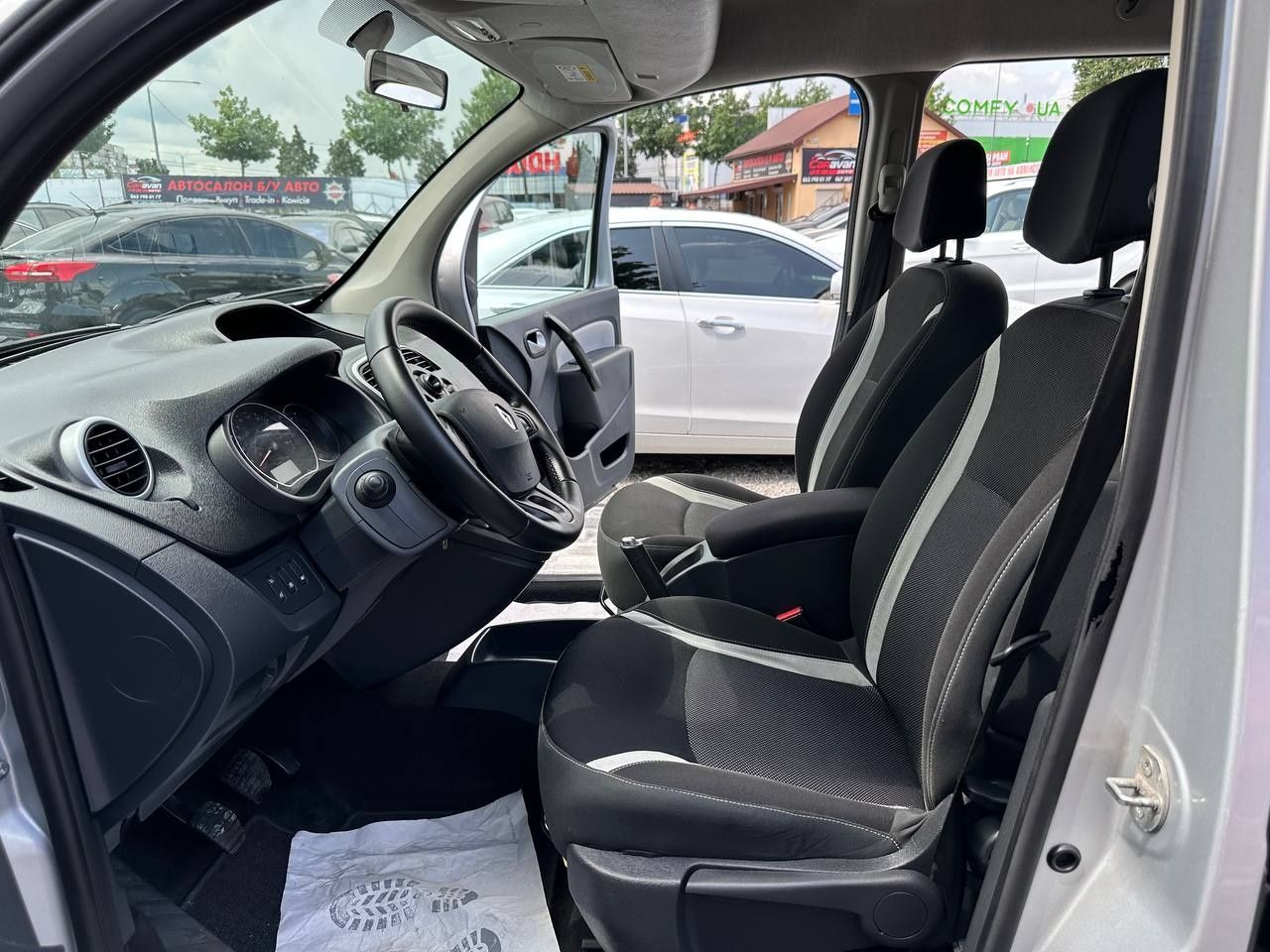 Продам Renault Kangoo 1.5 dCi MT 2016