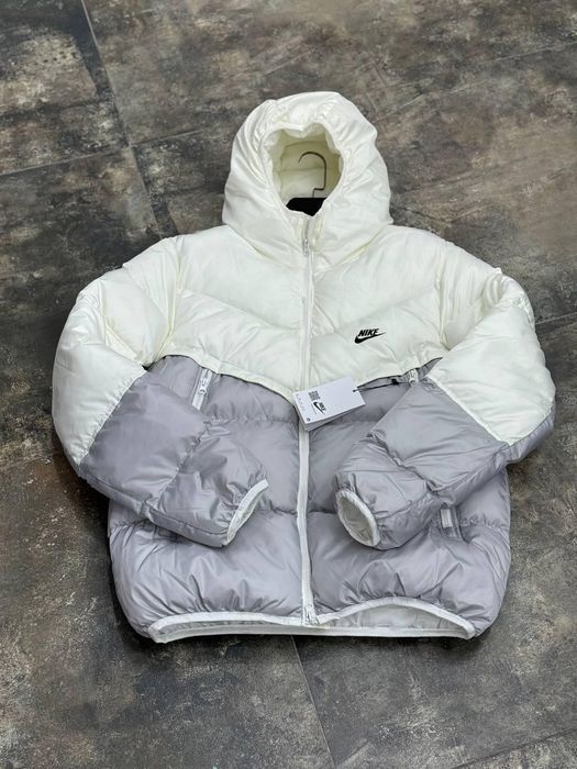 Пуховик Nike Storm-Fit Білий з сірим