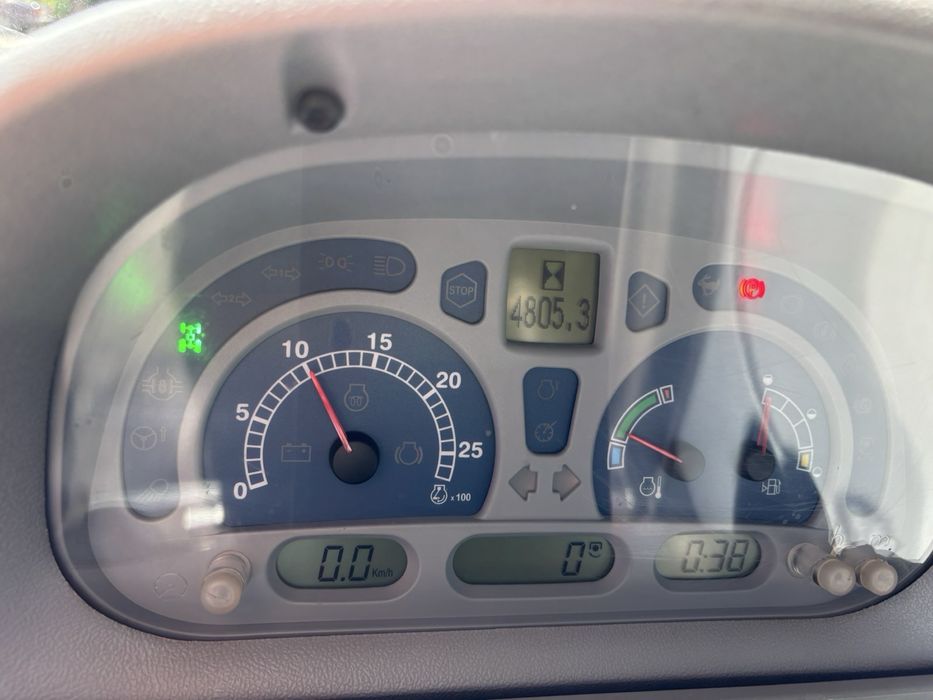 Траткор new holland t6020 124 л.с