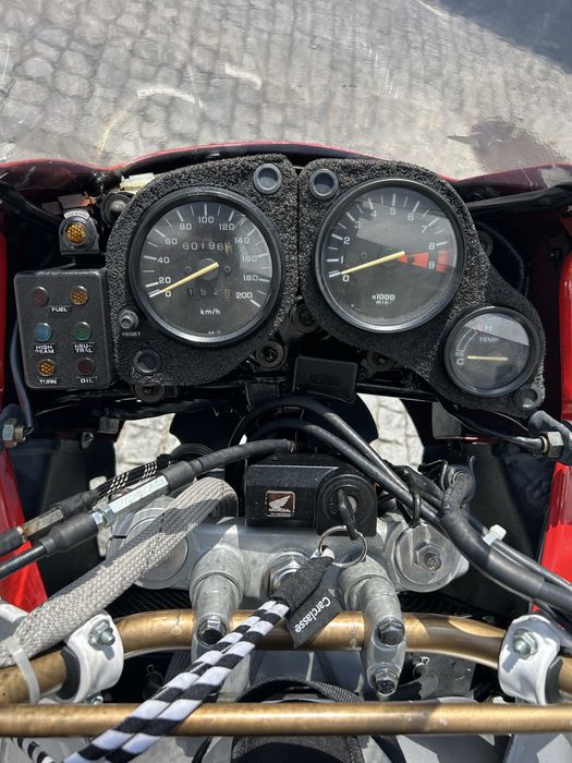Honda Africa Twin XRV 750 RD04