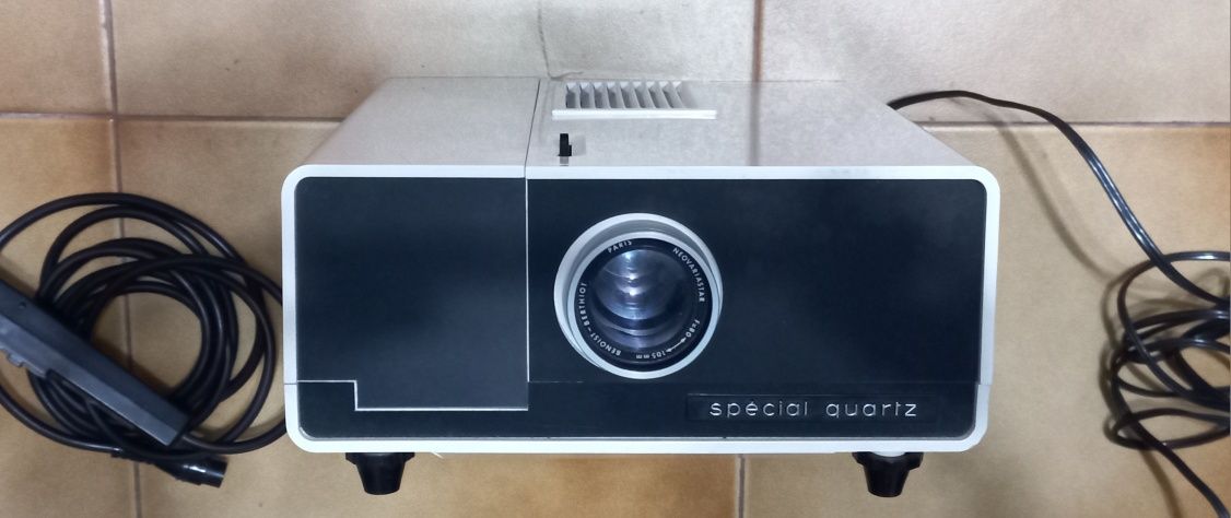 Projector de slides Benoist Berthiot