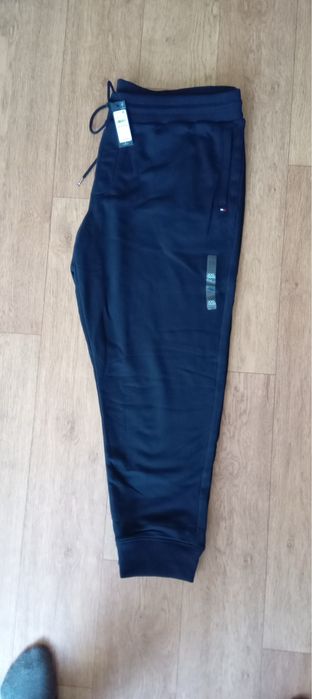 Продам джогеры мужские Tommy Hilfiger Оригинал