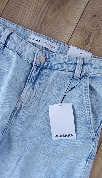Nowe jeansy cargo rozm. 34/XS Bershka