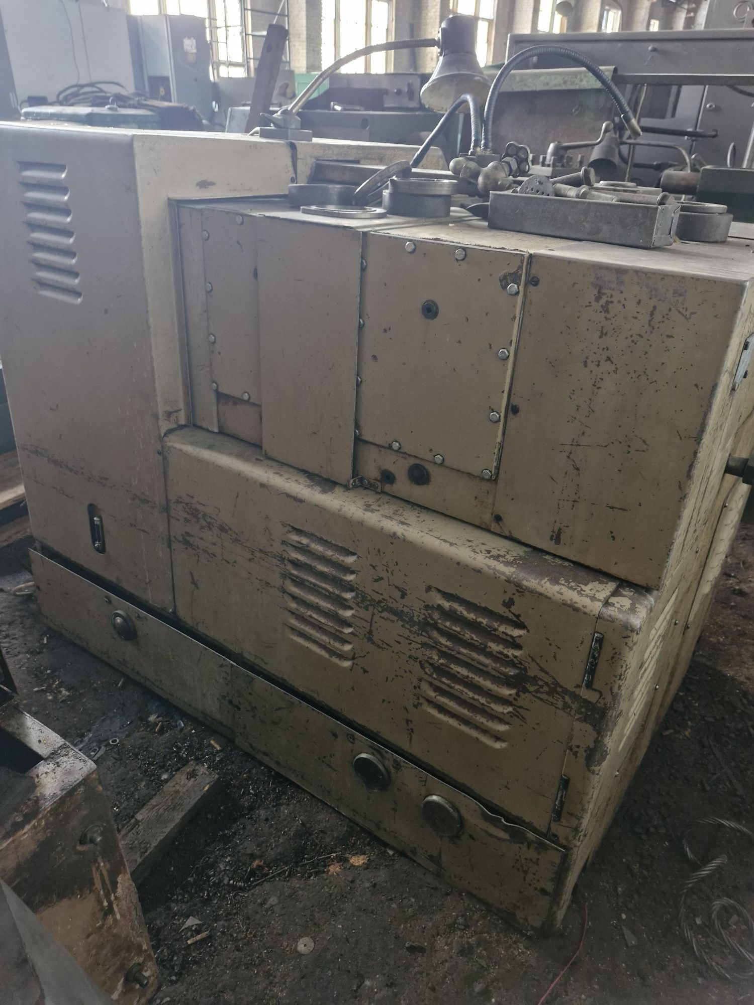 Резьбонакатной станок UPW 25.1