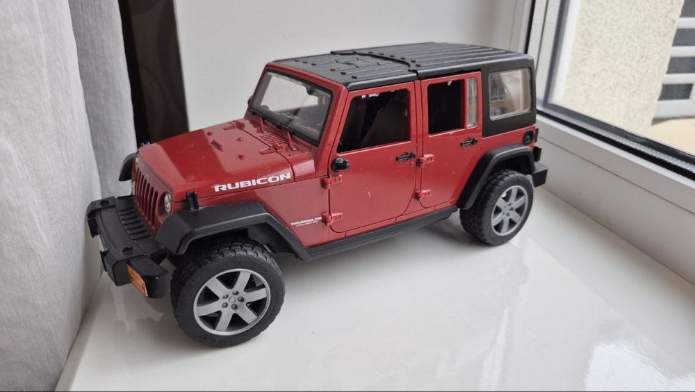 Джип Bruder Wrangler Unlimited