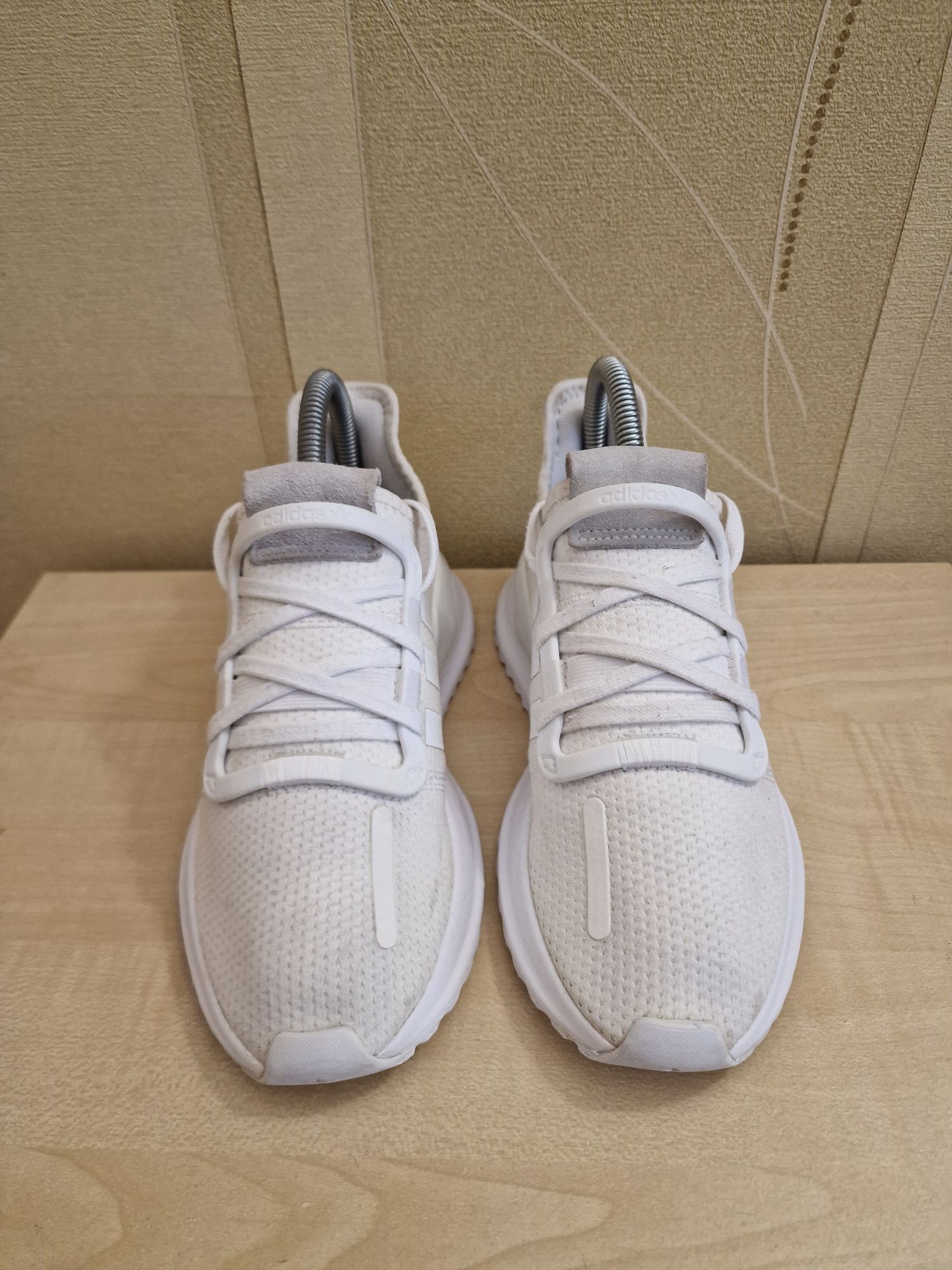 Кросівки Adidas U Path Run оригінал розмір 35 1/2