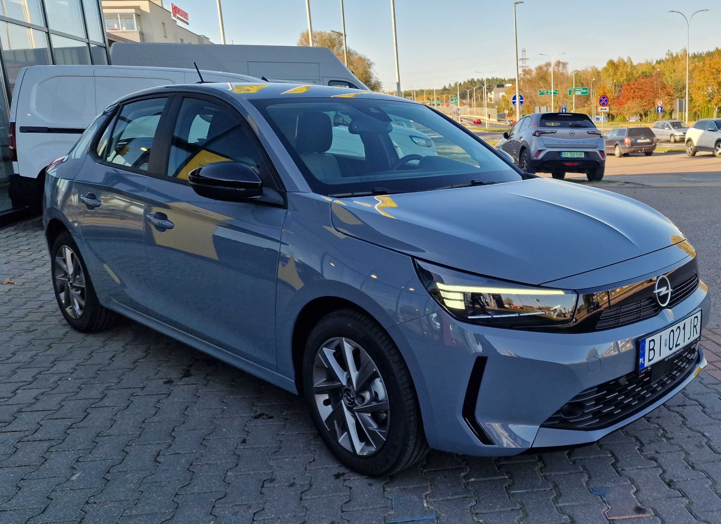 Wypożyczalnia aut OPEL CORSA 1.2 turbo 2024r. ! Wynajem aut osobowych