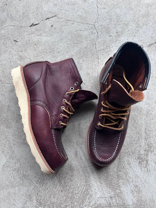 Нові черевики Red Wing