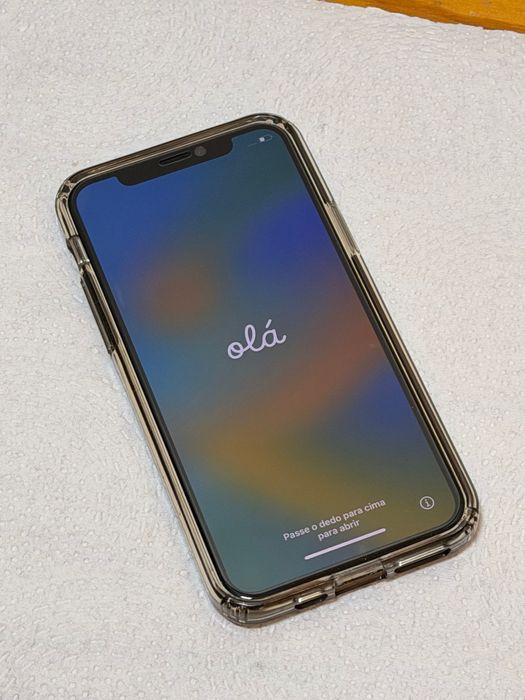 iPhone 11 Pro em estado de novo