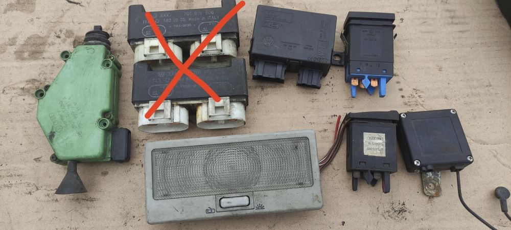 Блок,модуль, реле Транспортер,VW T4,Volkswagen Transporter IV