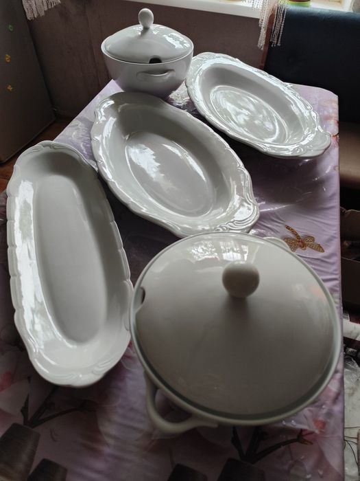 Супниця, блюдо фарфорове,сервіз столовий