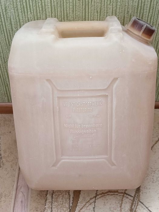 Канистра пластикPiesteritz Германия   б/у 30литров