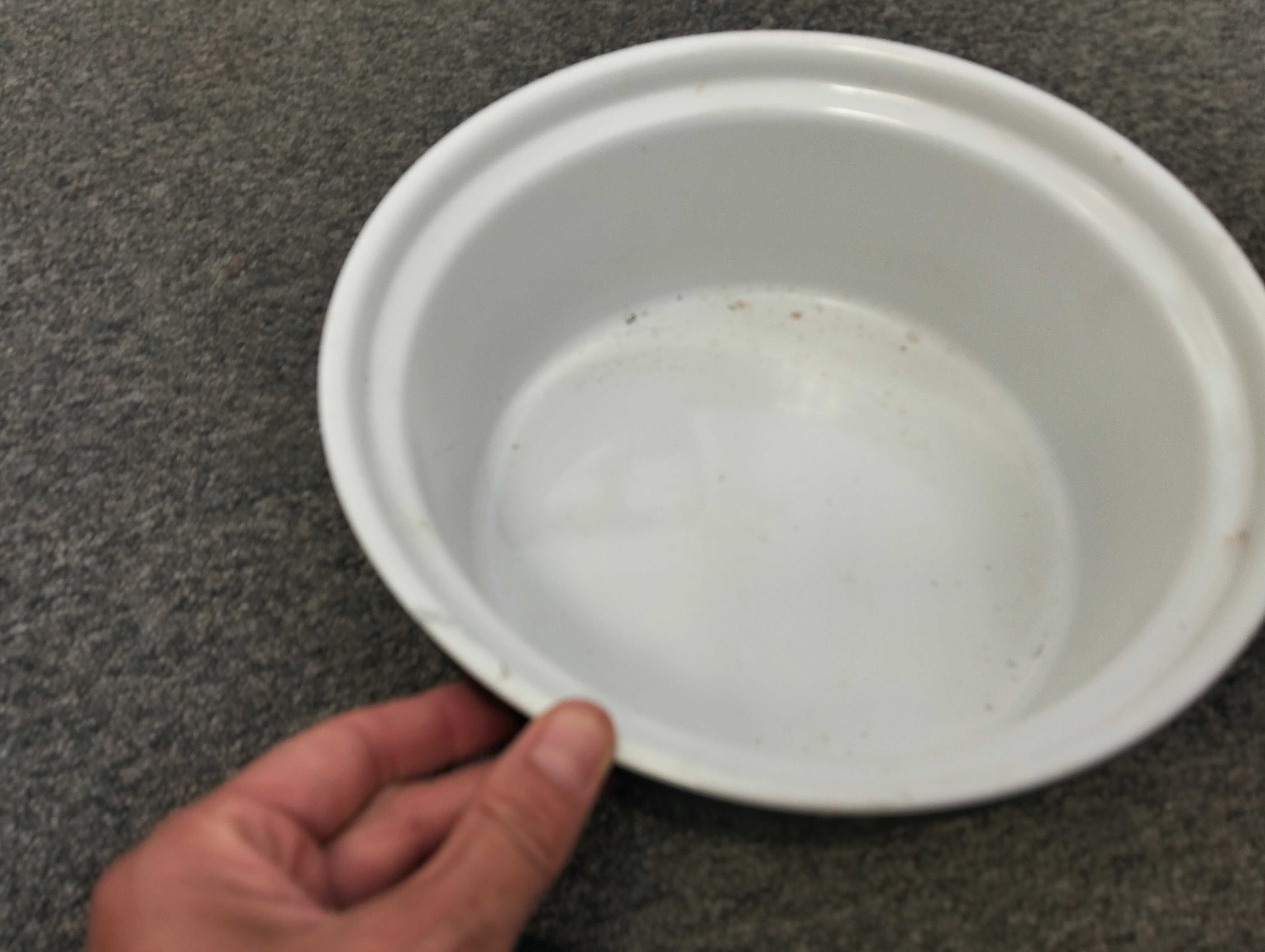 Caçarola de porcelana