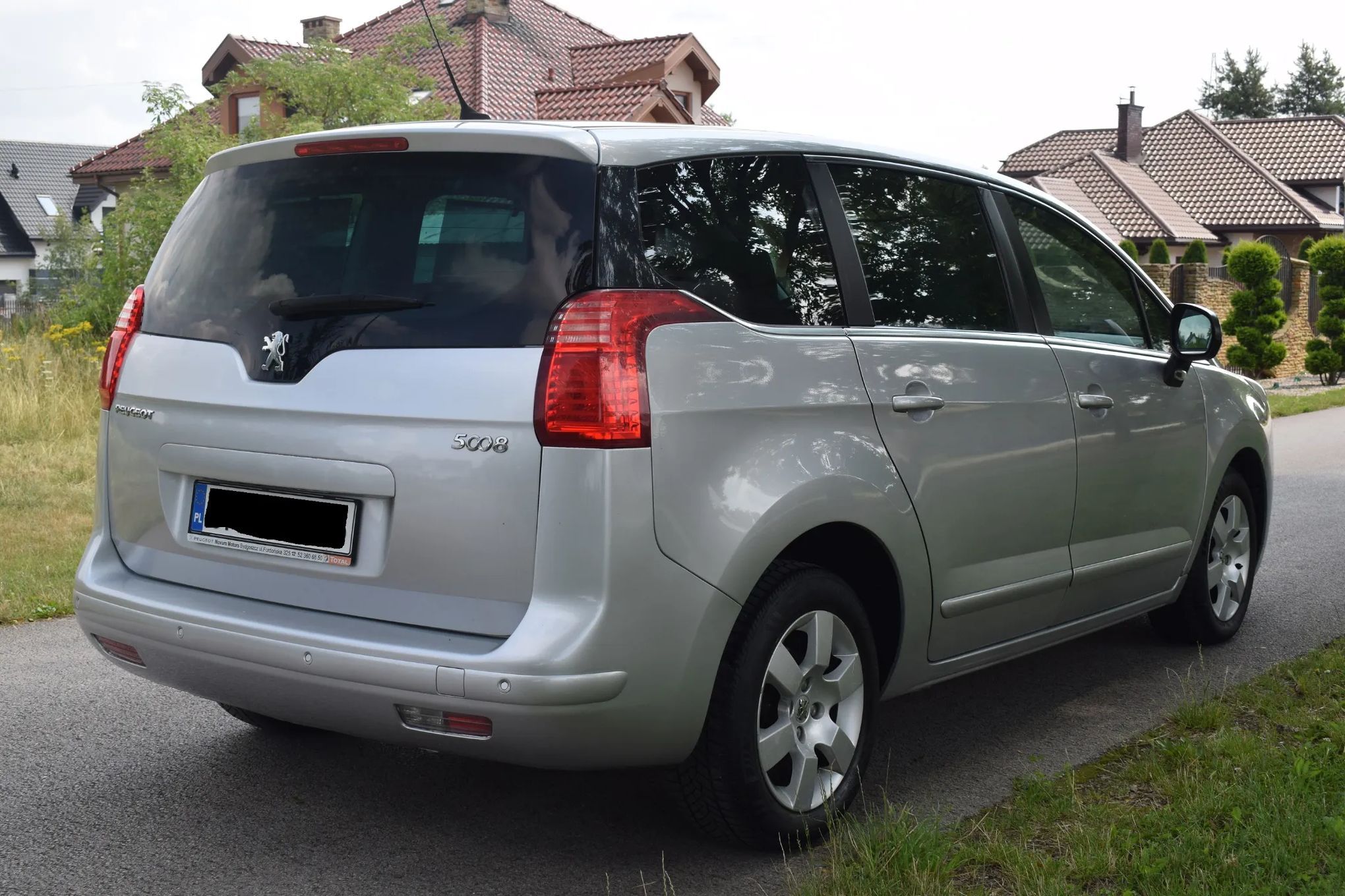 Peugeot 5008 Z polskiego salonu. doinwestowany. absolutnie warto.