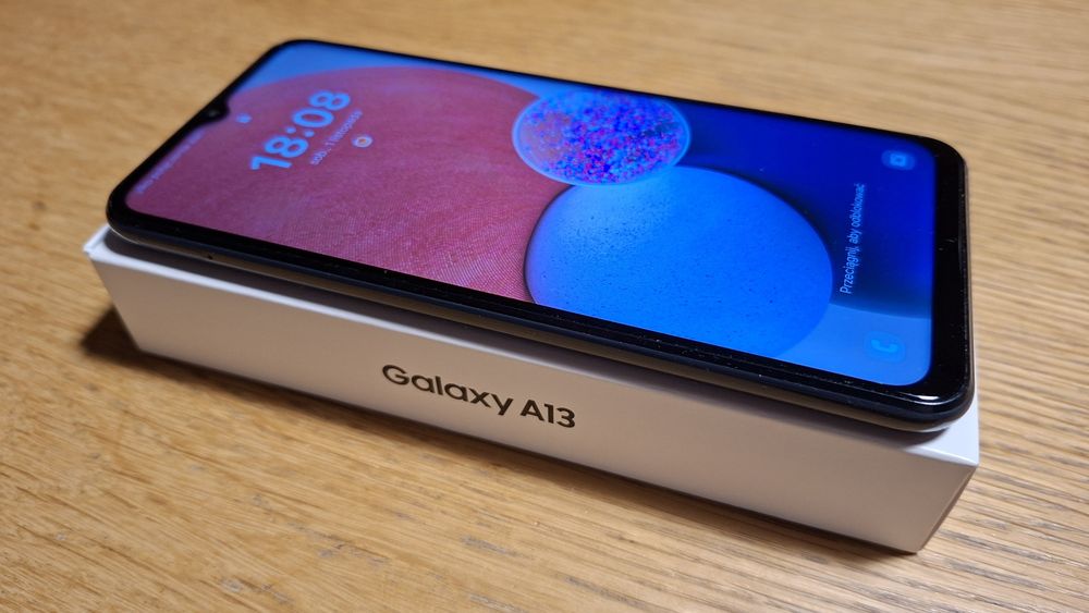 Samsung A13 super stan +nowe etui