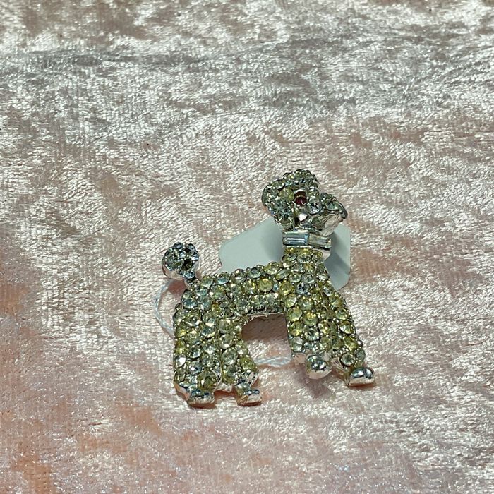 Alfinete poodle tamanho 3,5 cm