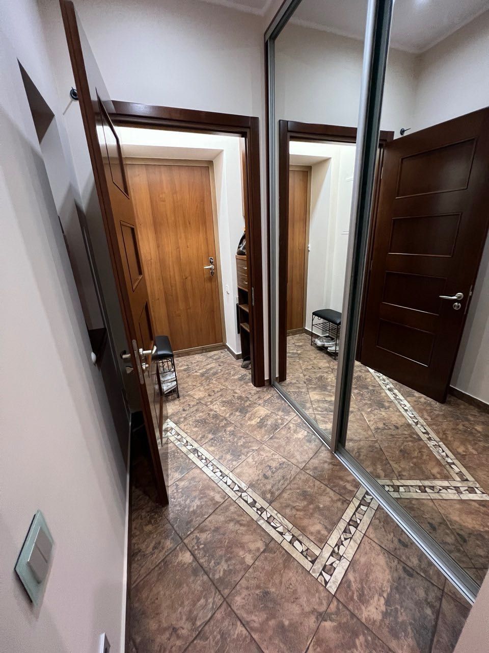 Оренда 3-кімнатної квартири, Кропивницького 16,80 м², своє опалення