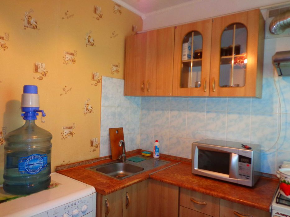 3-х к кв вул М Залізняка (5 ОКРЕМИХ СПАЛЬНИХ МІСЦЬ) Автостоянка,Бойлер