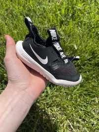 Nike дитячі кросівки 22.5розмір , кроссовки