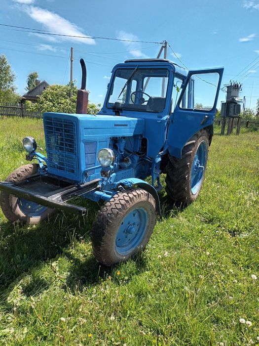 Трактор МТЗ-80.  .