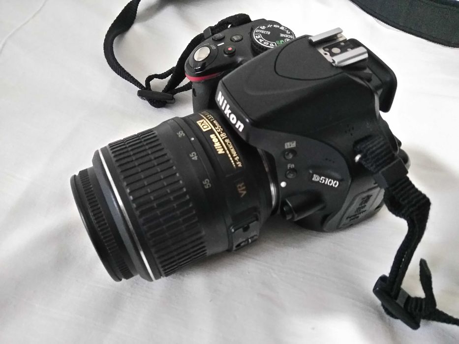 Продам фотоапарат Nikon D5100