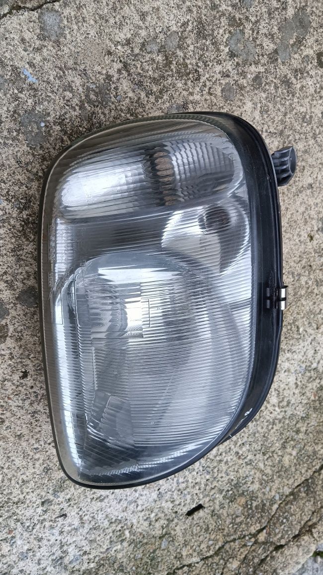 Ótica Nissan Micra farol original óptica 1999