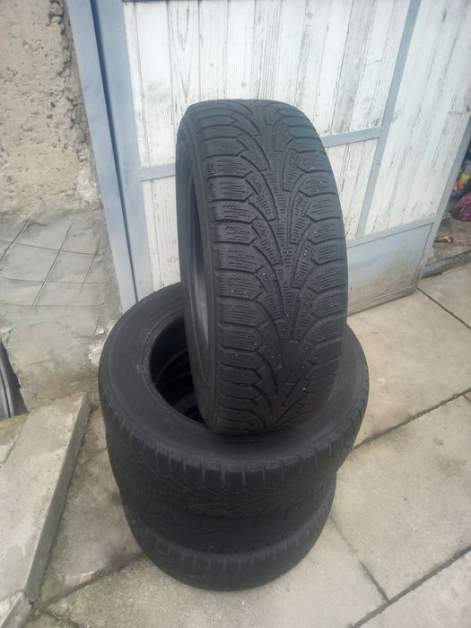 Скати  зимові nokian nordman ns 205/60 16